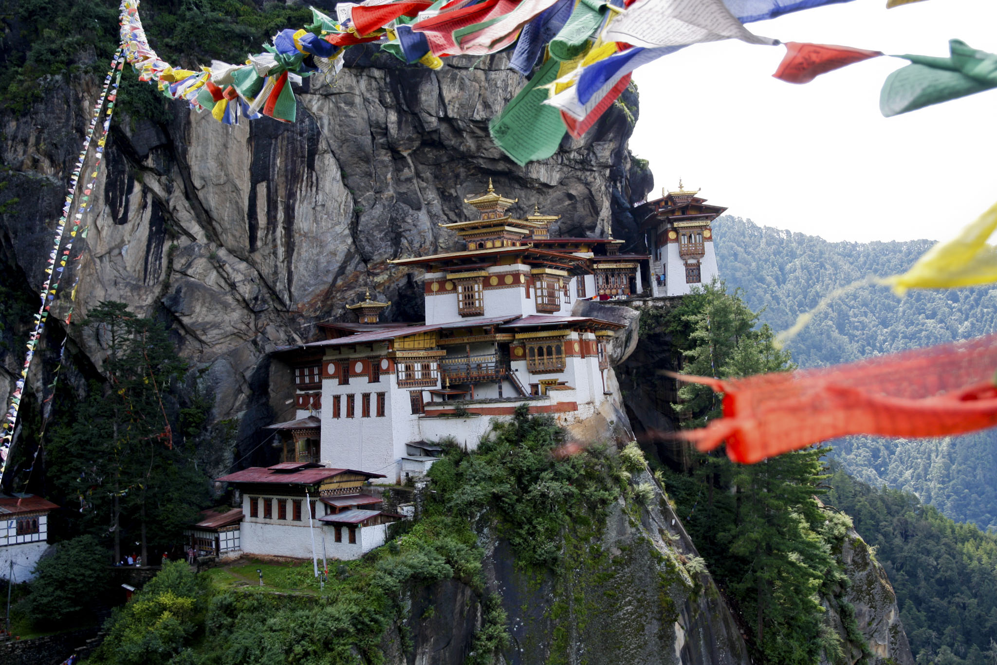  Fluttering with Taktsang